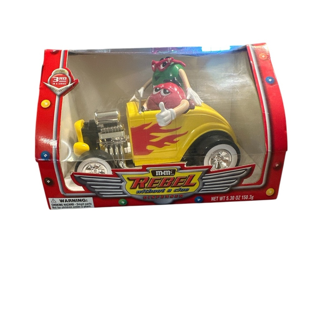 M&M's Mars Rebel Without A Clue‎ Candy Dispenser Yellow Car Limited Edition NIB